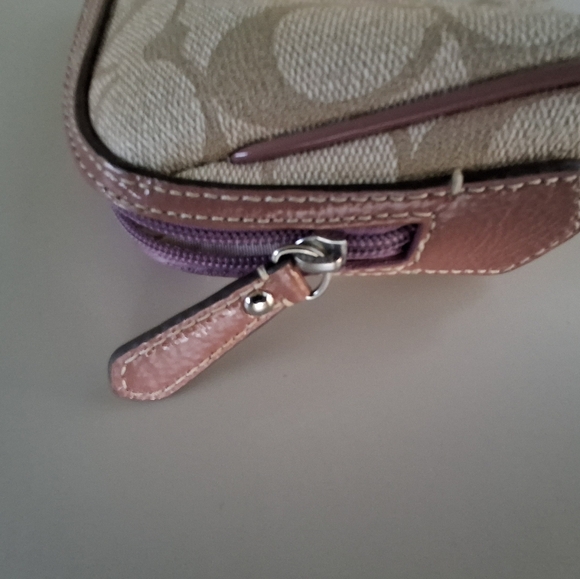 Coach Cosmetic Pouch Elegant Cream Designer - Picture 5 of 12